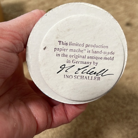 Limited production paper mache Angel, Made in Germany - Picture 6 of 8